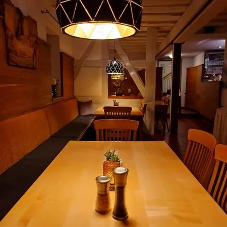 Zur Post Guest house 3*