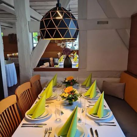 Zur Post Guest house