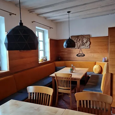 Zur Post Guest house