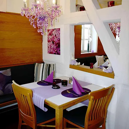 Guest house Zur Post 3*