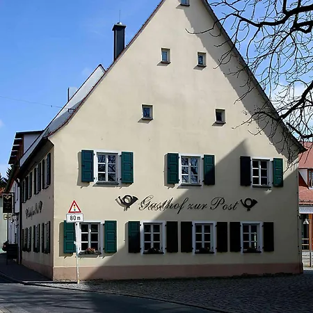 Zur Post Penzion Neunkirchen am Brand