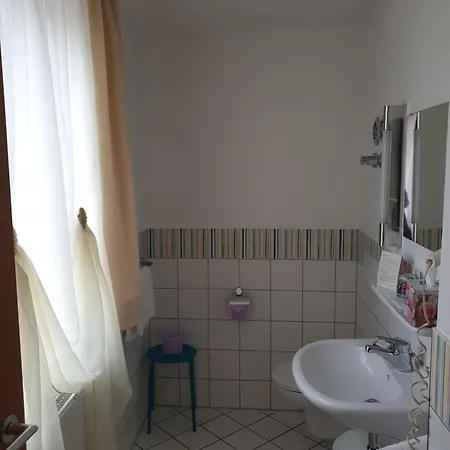 Konukevi Zur Post 3*