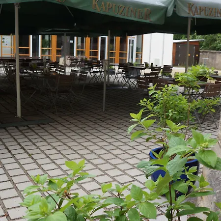 Zur Post Penzion 3*