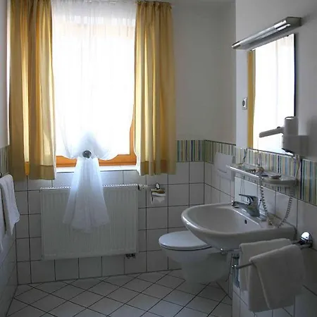 Zur Post Guest house 3*