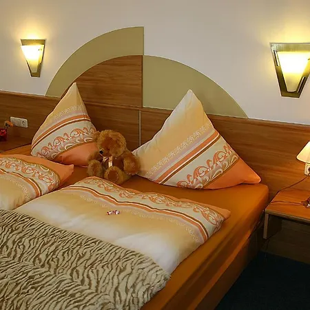 Guest house Zur Post 3*